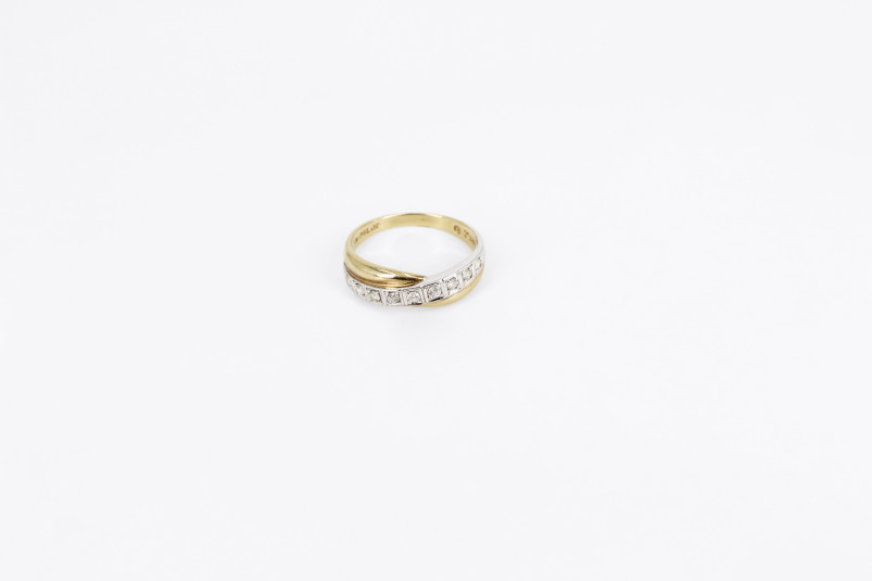 Anillo de oro combinado de 18k. de segunda mano. Joyería de ocasión | ROYALHYSTERIA