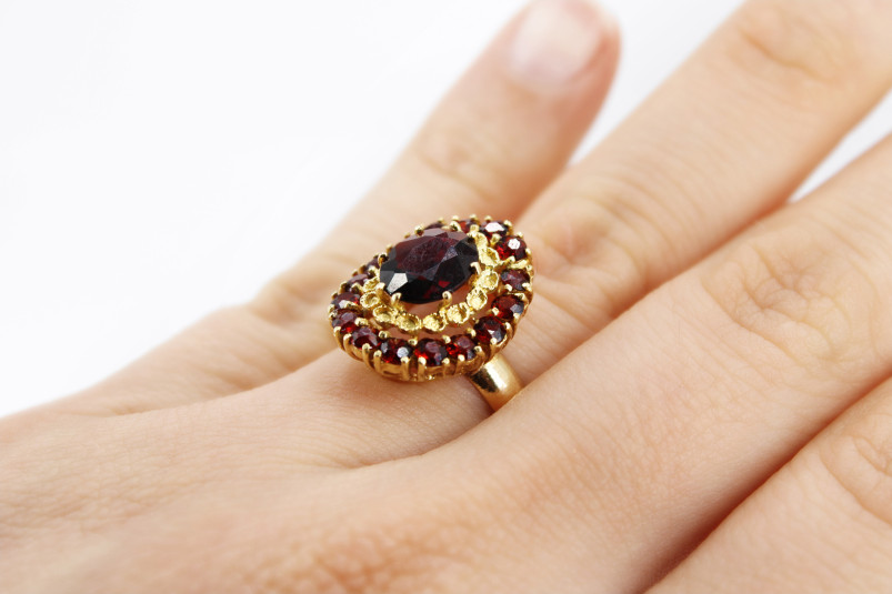 Anillo de oro de 14k. de segunda mano. Joyería de ocasión | ROYALHYSTERIA