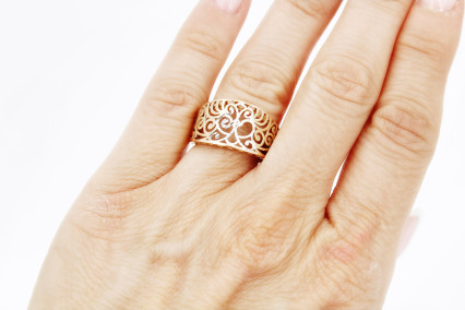 Anillo de oro rosa de 18k. de segunda mano. Joyería de ocasión | ROYALHYSTERIA