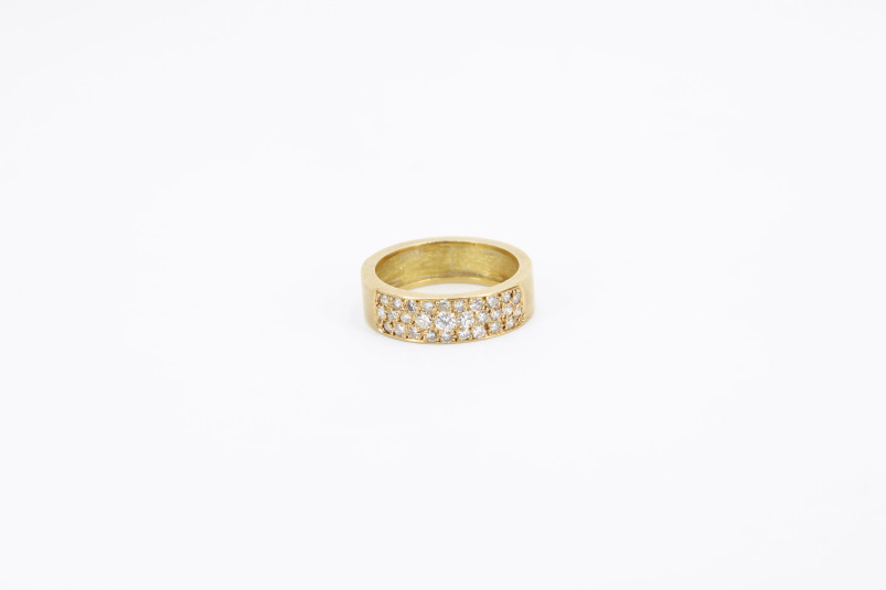 Anillo de oro de 18k con diamantes. de segunda mano. Joyería de ocasión | ROYALHYSTERIA