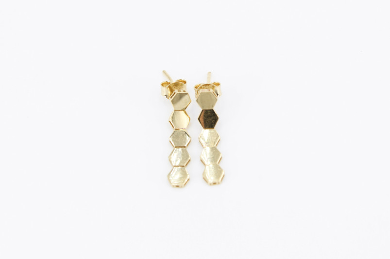 Pendiente de oro de 18k. de segunda mano. Joyería de ocasión | ROYALHYSTERIA