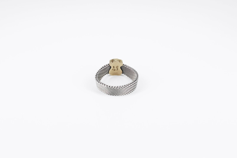 Anillo de oro combinado de 18k. de segunda mano. Joyería de ocasión | ROYALHYSTERIA