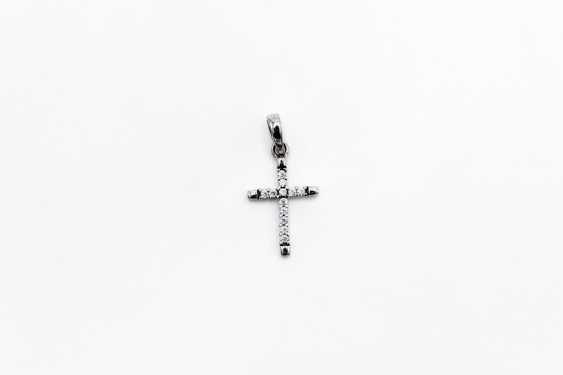 Cruz de oro blanco de 18k. de segunda mano. Joyería de ocasión | ROYALHYSTERIA