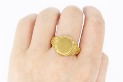 Sello de oro de 18k. de segunda mano. Joyería de ocasión | ROYALHYSTERIA