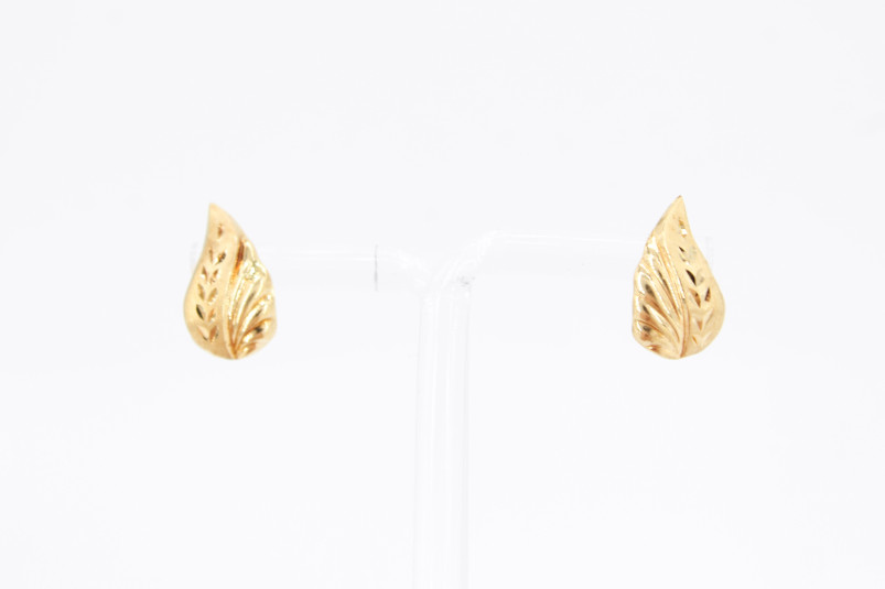 Pendiente de oro de 18k. de segunda mano. Joyería de ocasión | ROYALHYSTERIA