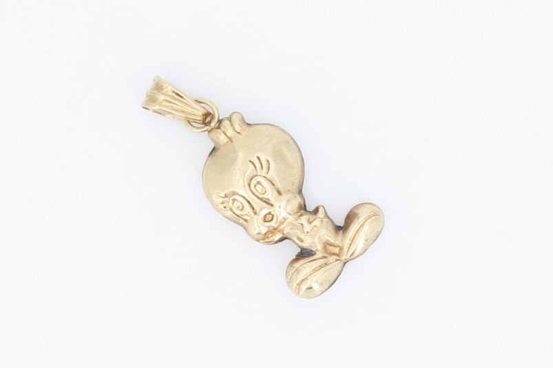 Colgante de oro de 18k. de segunda mano. Joyería de ocasión | ROYALHYSTERIA