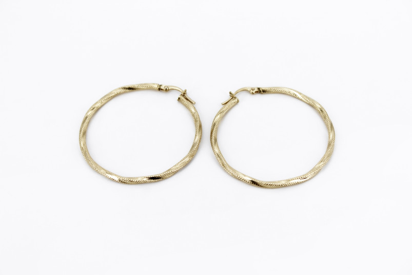 Aro de oro de 18k. de segunda mano. Joyería de ocasión | ROYALHYSTERIA