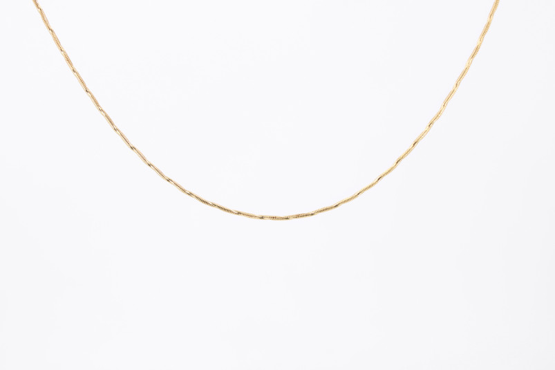 Gargantilla de oro de 18k. de segunda mano. Joyería de ocasión | ROYALHYSTERIA