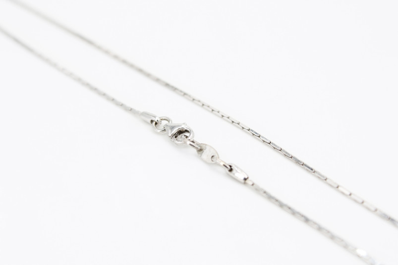 Cadena de oro blanco de 18k. de segunda mano. Joyería de ocasión | ROYALHYSTERIA