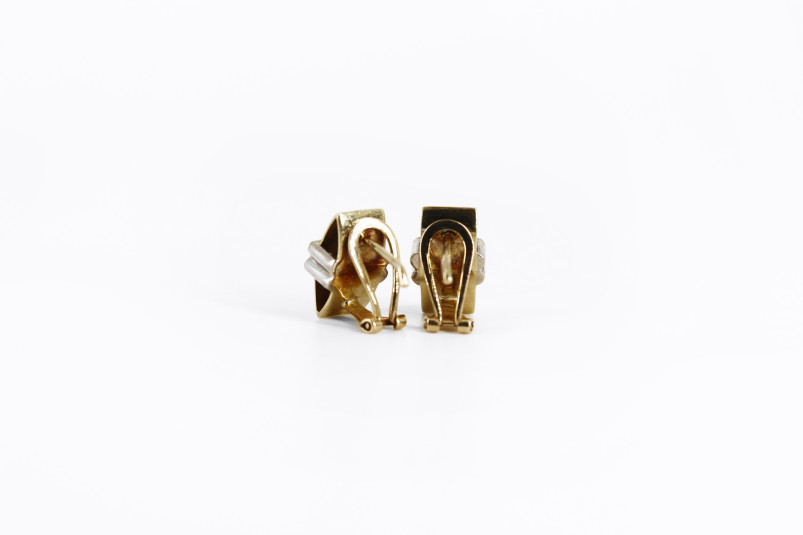 Pendiente de oro combinado de 18k. de segunda mano. Joyería de ocasión | ROYALHYSTERIA