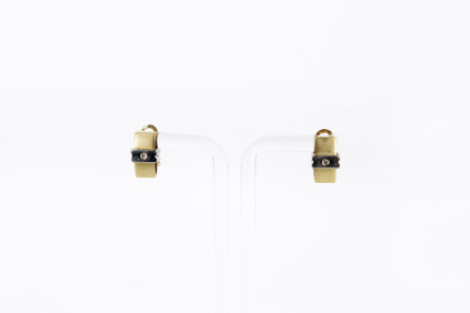 Pendiente de oro combinado de 18k. de segunda mano. Joyería de ocasión | ROYALHYSTERIA