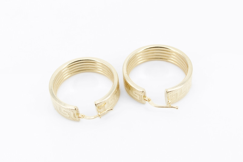Aro de oro de 18k. de segunda mano. Joyería de ocasión | ROYALHYSTERIA