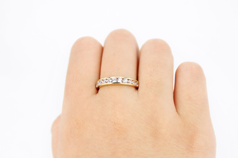 Anillo de oro de 18k. de segunda mano. Joyería de ocasión | ROYALHYSTERIA