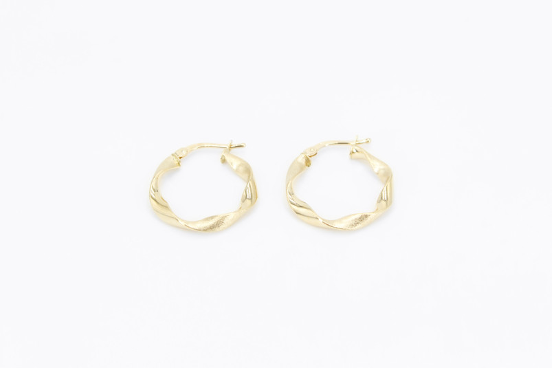 Aro de oro de 18k. de segunda mano. Joyería de ocasión | ROYALHYSTERIA
