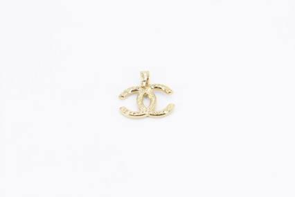 Colgante de oro de 18k. de segunda mano. Joyería de ocasión | ROYALHYSTERIA