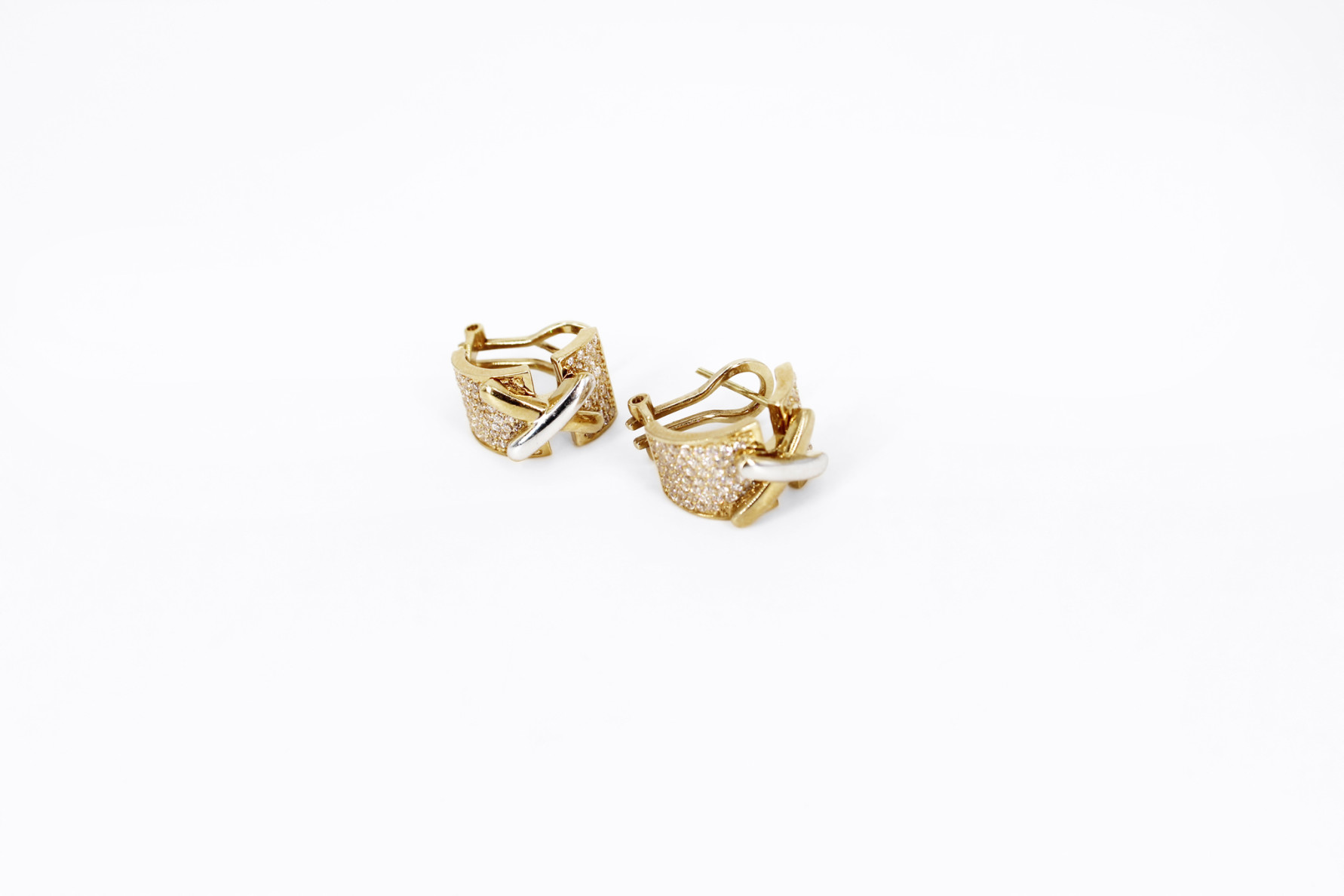 Pendiente de oro combinado de 18k. de segunda mano. Joyería de ocasión | ROYALHYSTERIA