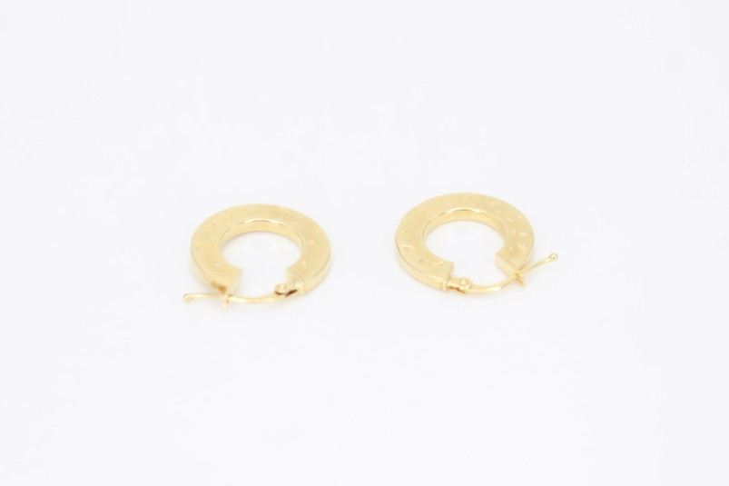 Aro de oro de 18k. de segunda mano. Joyería de ocasión | ROYALHYSTERIA