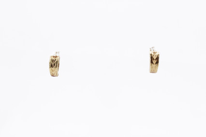 Pendiente de oro de 18k. de segunda mano. Joyería de ocasión | ROYALHYSTERIA
