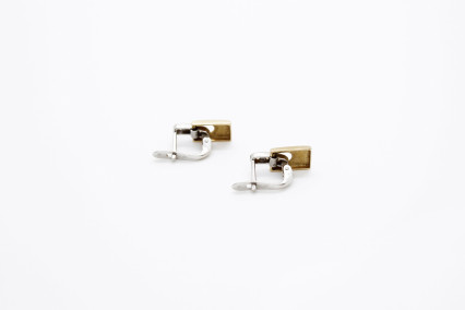 Pendiente de oro combinado de 18k. de segunda mano. Joyería de ocasión | ROYALHYSTERIA