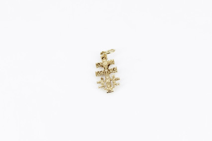 Colgante de oro de 18k. de segunda mano. Joyería de ocasión | ROYALHYSTERIA