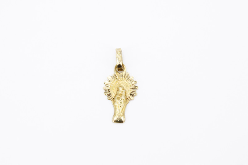 Colgante de oro de 18k. de segunda mano. Joyería de ocasión | ROYALHYSTERIA
