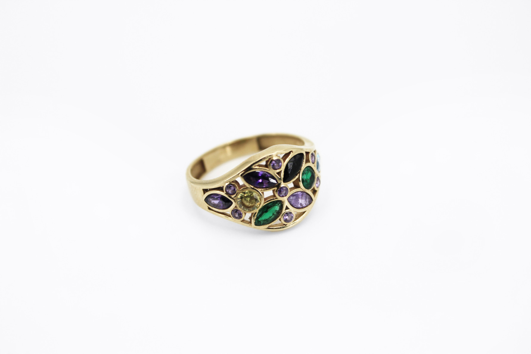 Anillo de oro de 18k. de segunda mano. Joyería de ocasión | ROYALHYSTERIA