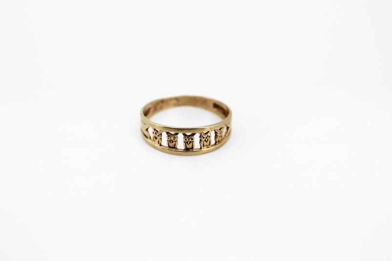 Anillo de oro de 18k. de segunda mano. Joyería de ocasión | ROYALHYSTERIA