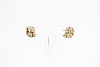 Pendiente de oro de 18k. de segunda mano. Joyería de ocasión | ROYALHYSTERIA
