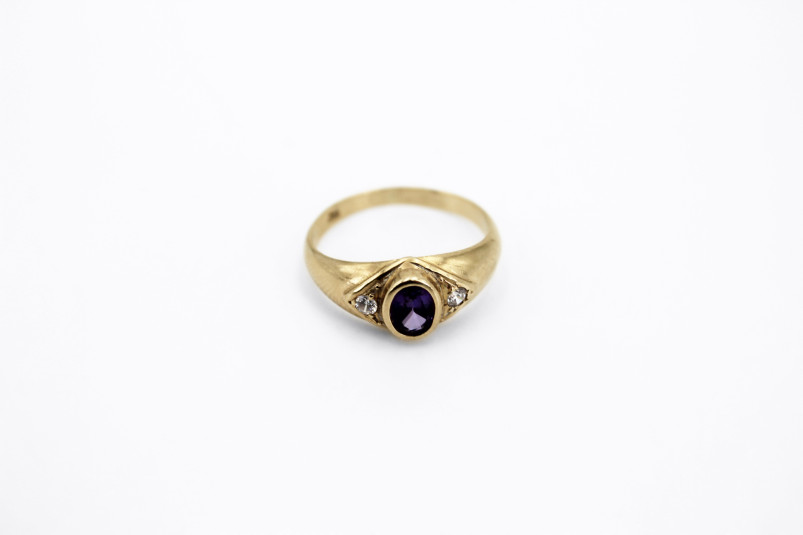 Anillo de oro de 18k. de segunda mano. Joyería de ocasión | ROYALHYSTERIA