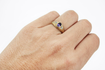 Anillo de oro de 18k. de segunda mano. Joyería de ocasión | ROYALHYSTERIA