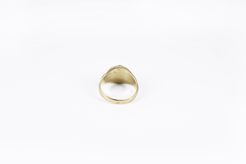 Anillo de oro de 18k. de segunda mano. Joyería de ocasión | ROYALHYSTERIA