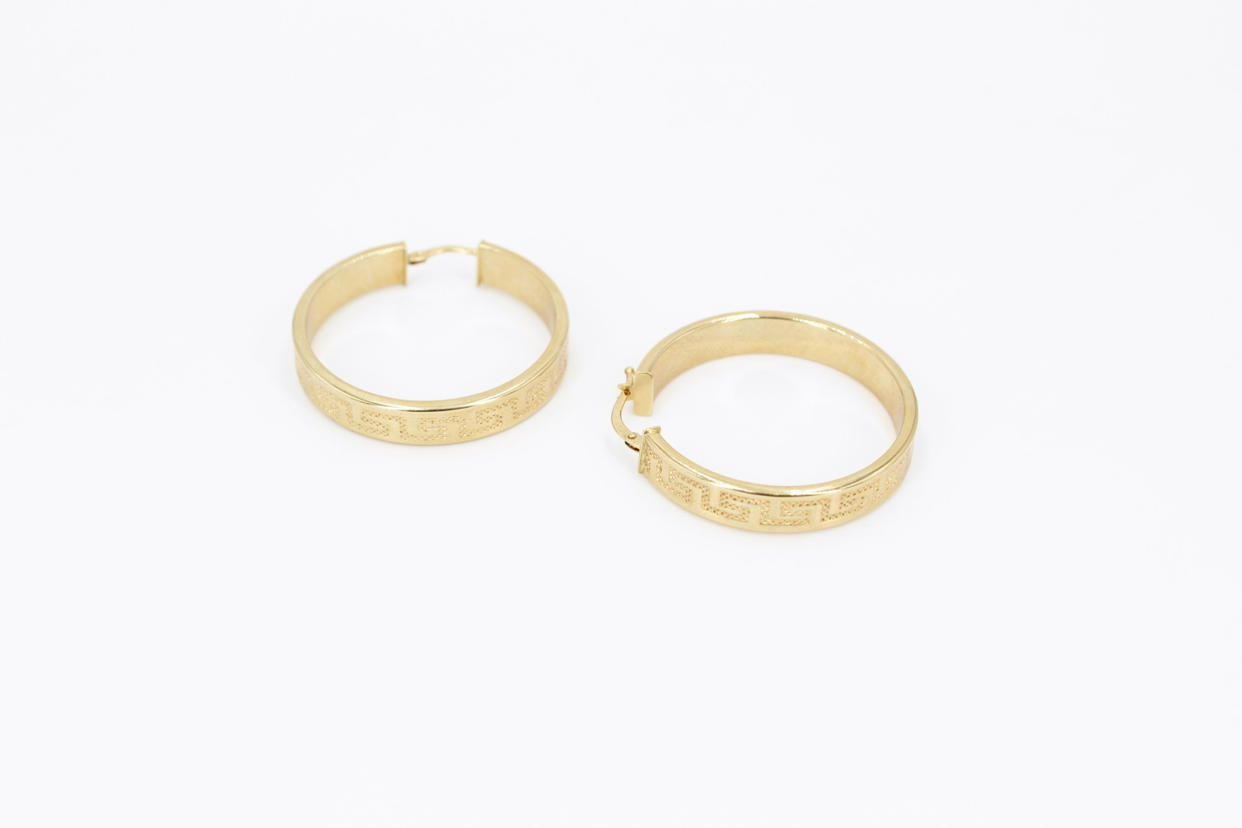 Aro de oro de 18k. de segunda mano. Joyería de ocasión | ROYALHYSTERIA