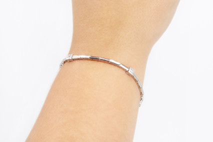 Pulsera de oro blanco de 18k con diamantes. de segunda mano. Joyería de ocasión | ROYALHYSTERIA