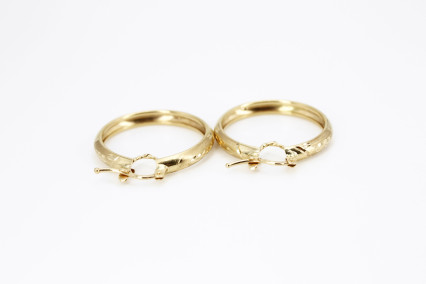 Aro de oro de 18k. de segunda mano. Joyería de ocasión | ROYALHYSTERIA