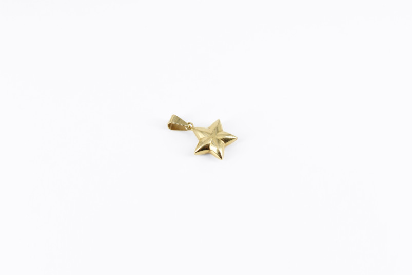 Colgante de oro de 18k. de segunda mano. Joyería de ocasión | ROYALHYSTERIA