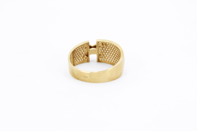 Anillo de oro de 18k. de segunda mano. Joyería de ocasión | ROYALHYSTERIA