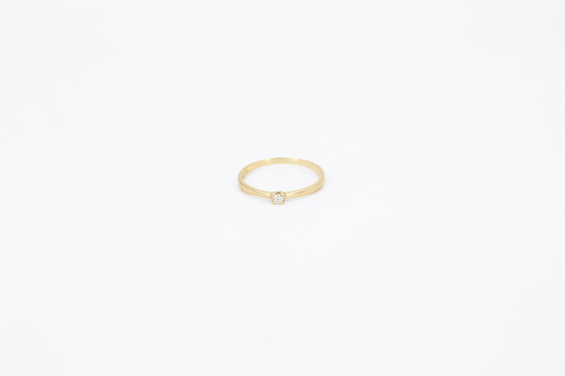 Solitario de oro de 18k. de segunda mano. Joyería de ocasión | ROYALHYSTERIA