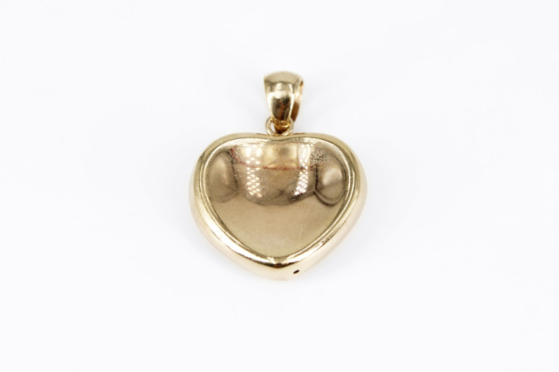 Colgante de oro de 18k. de segunda mano. Joyería de ocasión | ROYALHYSTERIA
