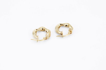 Aro de oro de 18k. de segunda mano. Joyería de ocasión | ROYALHYSTERIA