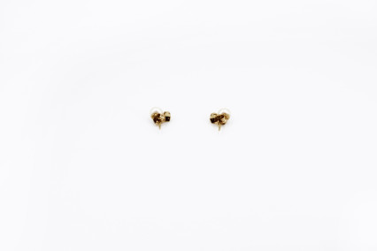 Pendiente de oro de 18k. de segunda mano. Joyería de ocasión | ROYALHYSTERIA