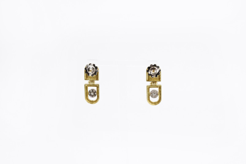 Pendiente de oro de 18k con diamantes. de segunda mano. Joyería de ocasión | ROYALHYSTERIA
