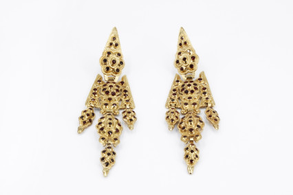 Pendiente de oro de 18k. de segunda mano. Joyería de ocasión | ROYALHYSTERIA