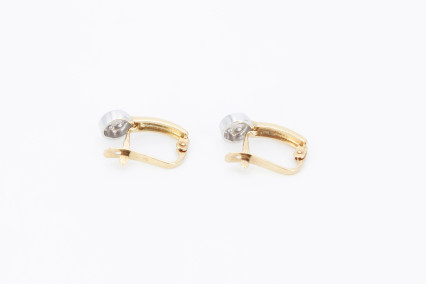 Pendiente de oro combinado de 18k. de segunda mano. Joyería de ocasión | ROYALHYSTERIA