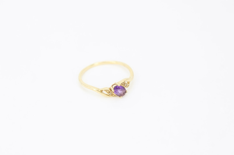 Solitario de oro de 18k. de segunda mano. Joyería de ocasión | ROYALHYSTERIA