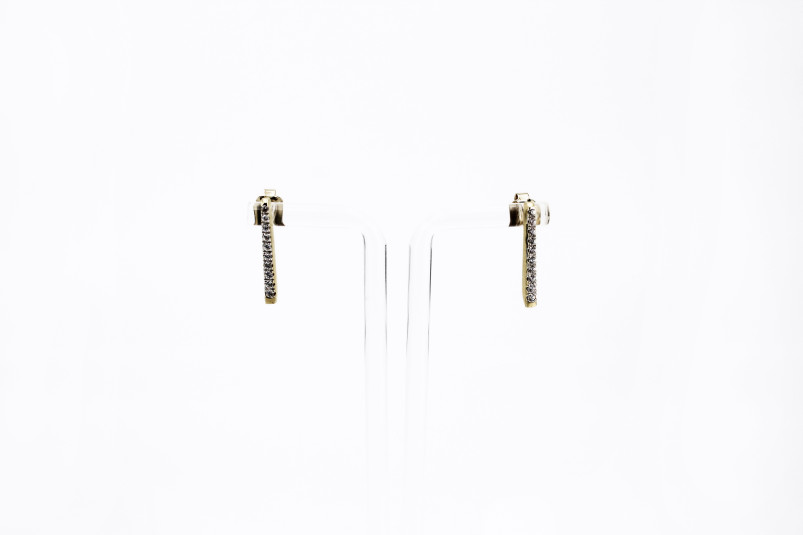 Pendiente de oro de 18k. de segunda mano. Joyería de ocasión | ROYALHYSTERIA