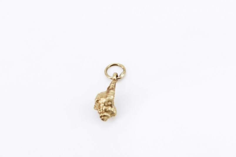 Colgante de oro de 18k. de segunda mano. Joyería de ocasión | ROYALHYSTERIA
