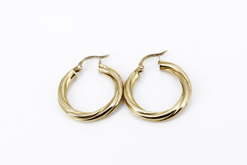 Aro de oro de 18k. de segunda mano. Joyería de ocasión | ROYALHYSTERIA
