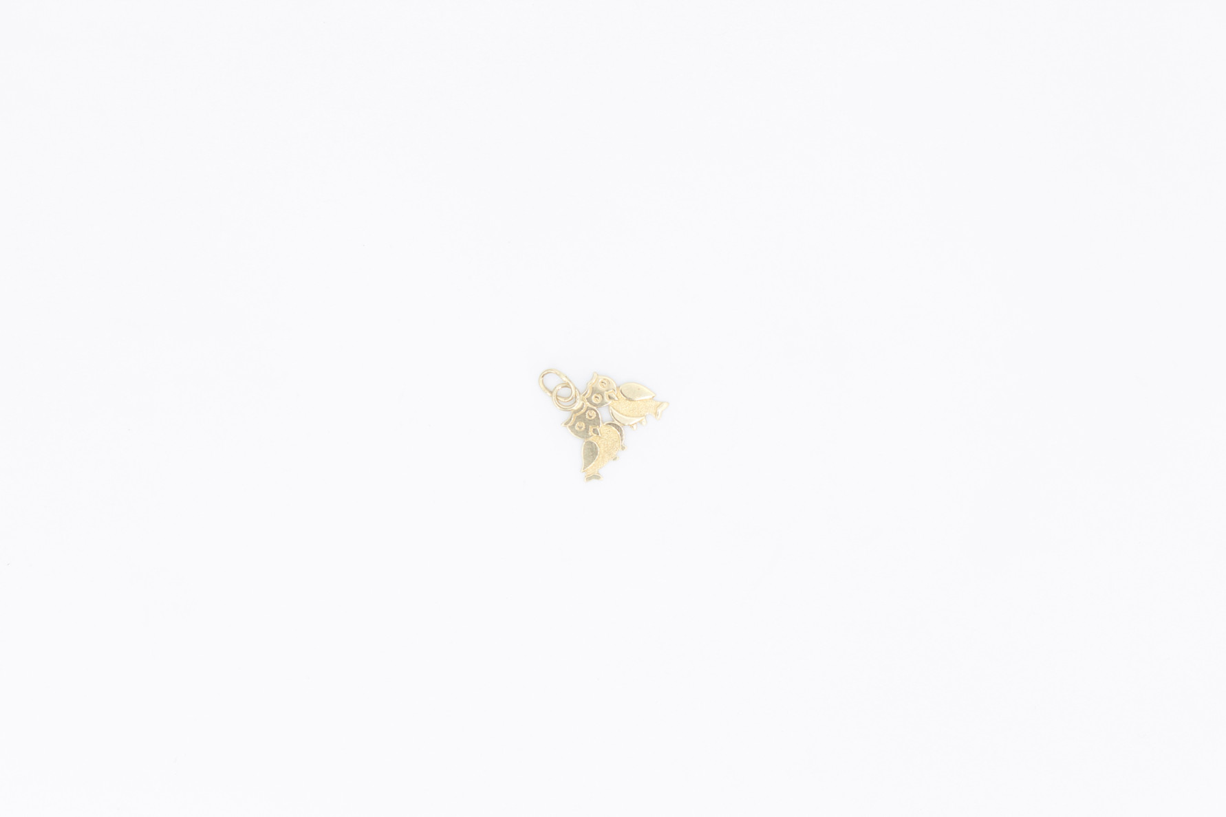 Colgante de oro de 18k. de segunda mano. Joyería de ocasión | ROYALHYSTERIA