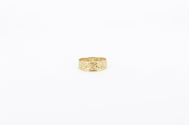 Anillo de oro de 18k. de segunda mano. Joyería de ocasión | ROYALHYSTERIA