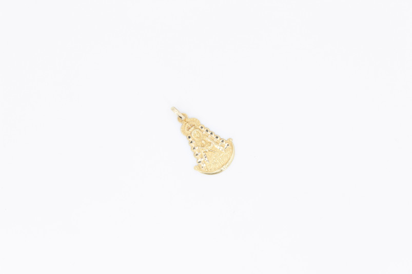 Colgante de oro de 18k. de segunda mano. Joyería de ocasión | ROYALHYSTERIA